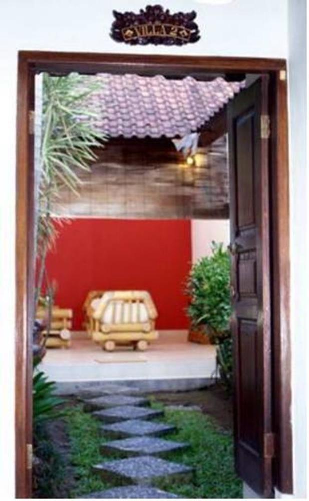 Yuli Bungalows Kuta Lombok Kültér fotó